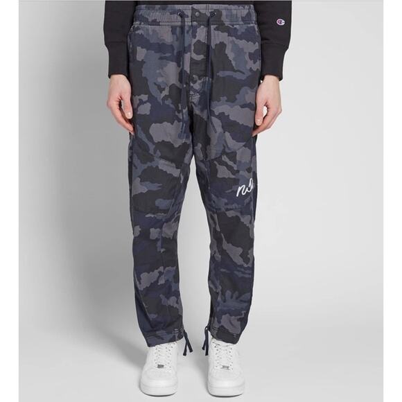 Nike Sportswear NSW Joggers Mens Large L Gray Camo Ripstop Pants Streetwear - Picture 1 of 11